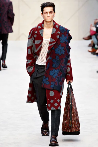 Look 46